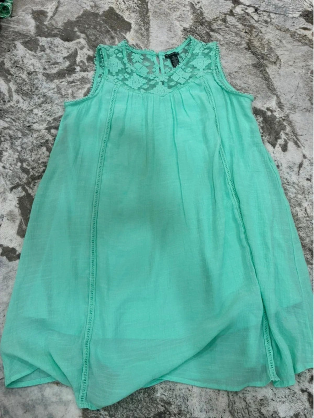 Petite large mint shirt with silk underneath